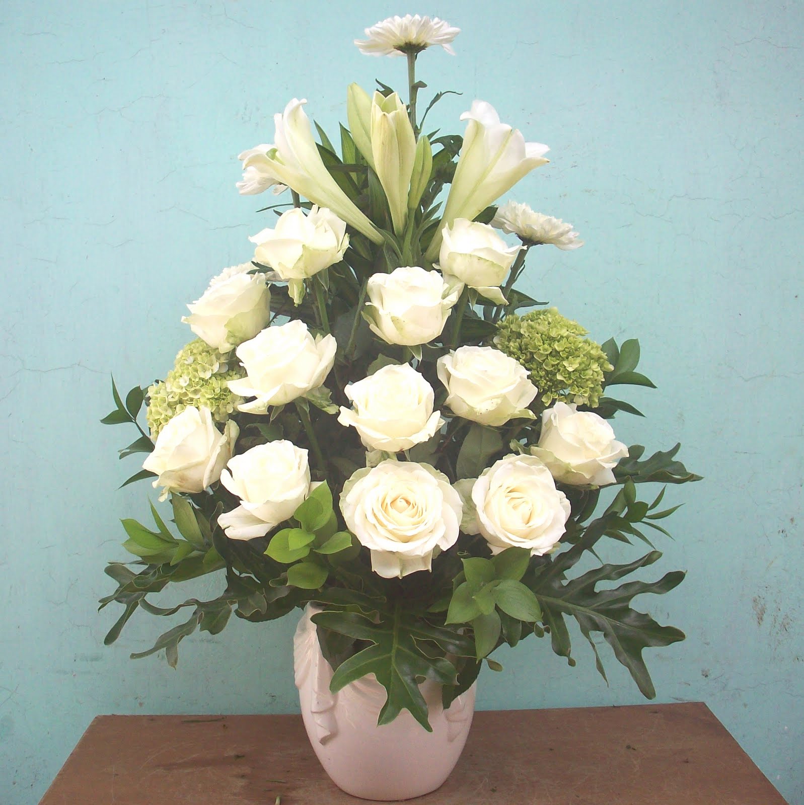 contoh gambar rangkaian bunga jual rangkaian bunga meja 